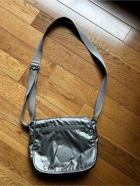 Kipling Metallic Silver Crossbody Purse